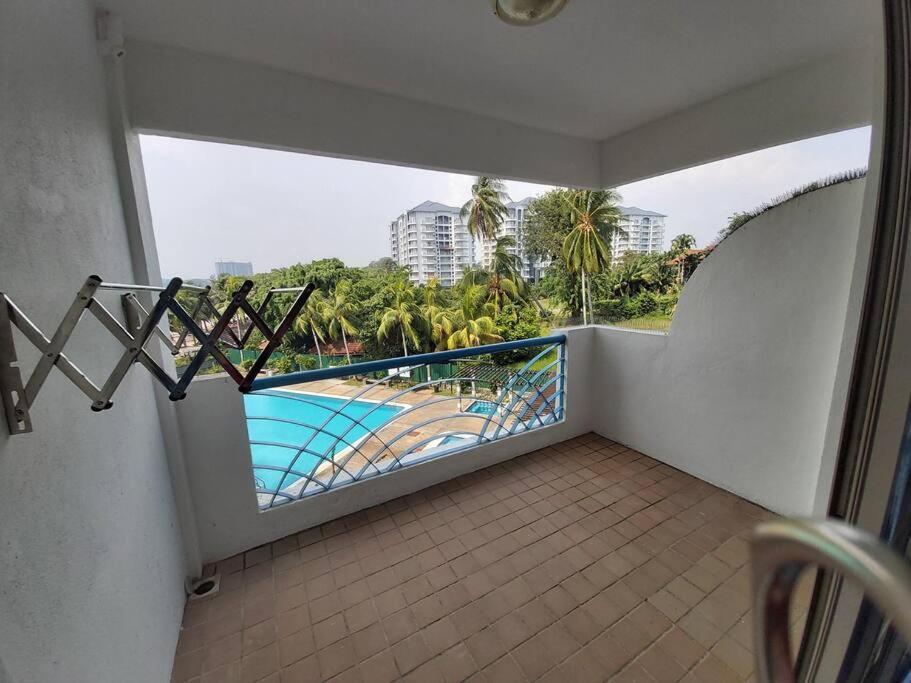Nat'S Seri Bulan Beach, Pool Home @Teluk Kemang Port Dickson Eksteriør billede