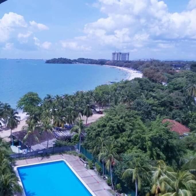 Nat'S Seri Bulan Beach, Pool Home @Teluk Kemang Port Dickson Eksteriør billede